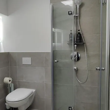 Seibel Doppel-zweibettzimmer Mit Bad Vendégház 3*