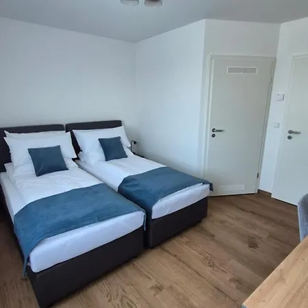 Seibel Doppel-zweibettzimmer Mit Bad *